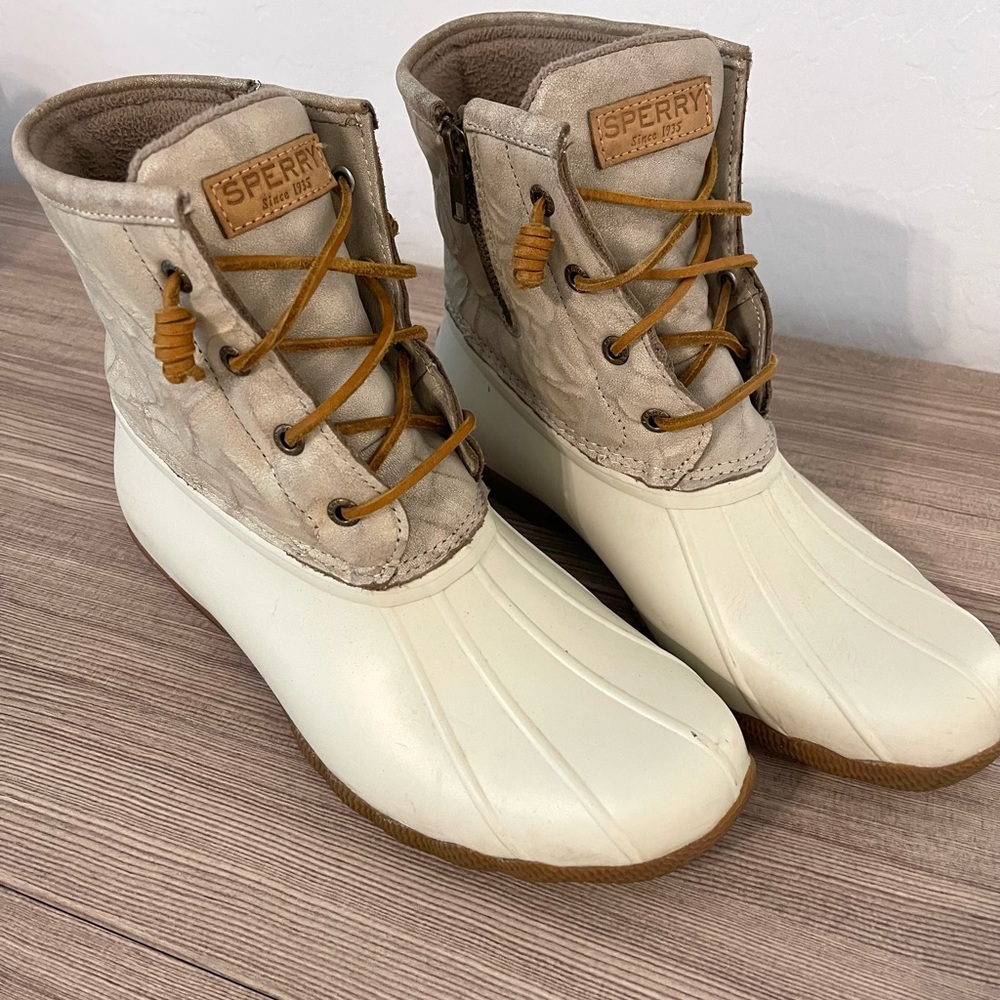 Sperry Boot